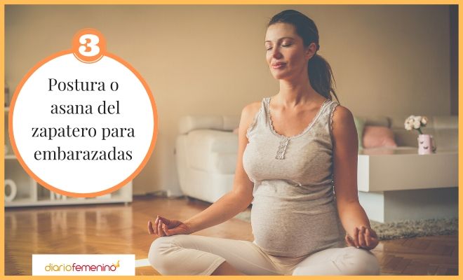 La postura del zapatero en yoga, muy recomendada para embarazadas